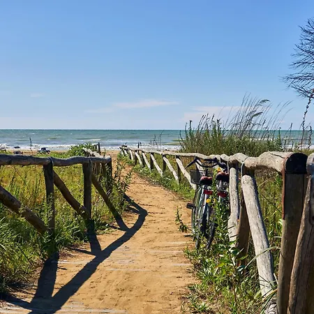 Adorable Flat With Large Terrace Overlooking The Sea Daire Bibione